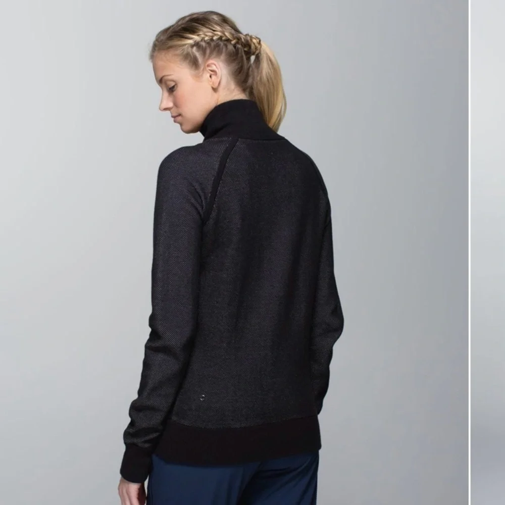 Lululemon Post Savasana Jacket Black - Picture 2 of 11
